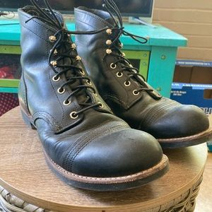 Red Wing Iron Ranger boots 8084 Black Harness size 10 US mens